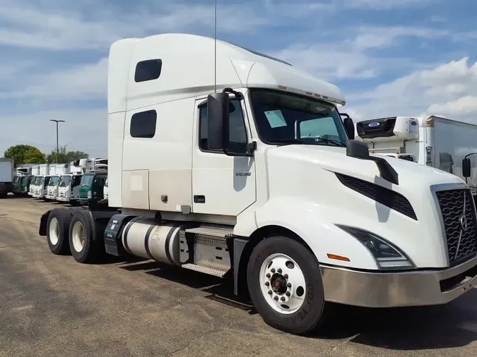 2019 VOLVO VNL64T-760