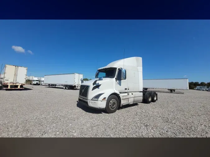 2019 Volvo VNL 740