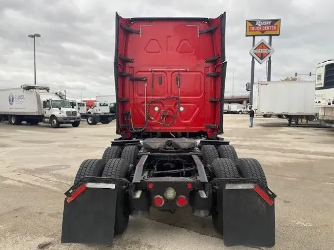 2021 Freightliner Cascadia