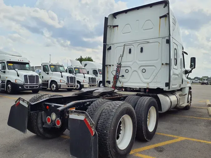 2019 FREIGHTLINER/MERCEDES CASCADIA 125