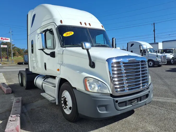 2019 FREIGHTLINER/MERCEDES CASCADIA 125