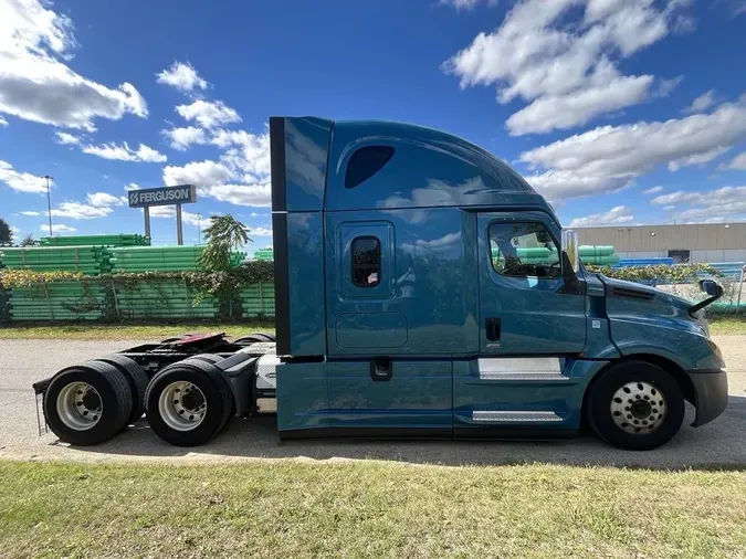 2022 Freightliner Cascadia&reg;