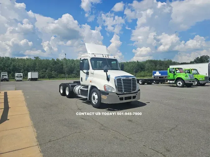 2018 FREIGHTLINER CASCADIA 125
