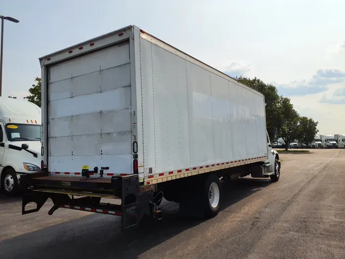 2017 FREIGHTLINER/MERCEDES M2 106