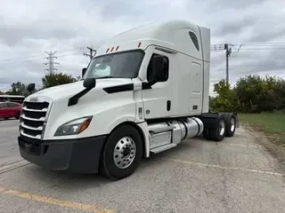 2020 Freightliner Cascadia