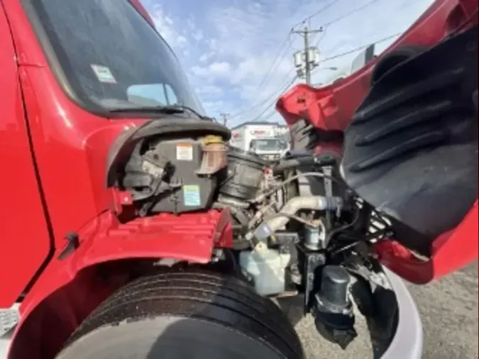 2020 FREIGHTLINER/MERCEDES M2 106d642661c57e24ce5fa71f9c36ae2e425