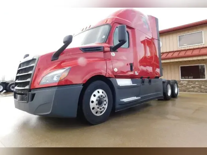 2020 Freightliner Cascadia