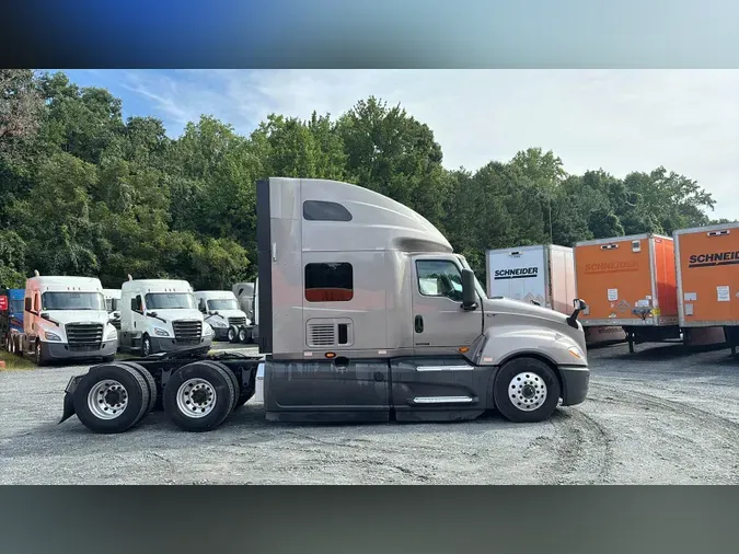 2022 International LTd650ce3e87f0bce844410c859c7df955