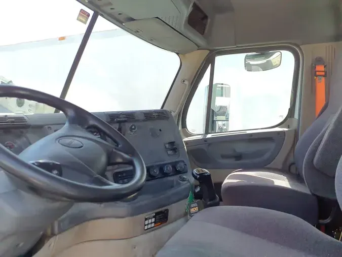 2020 FREIGHTLINER CASCADIA 125
