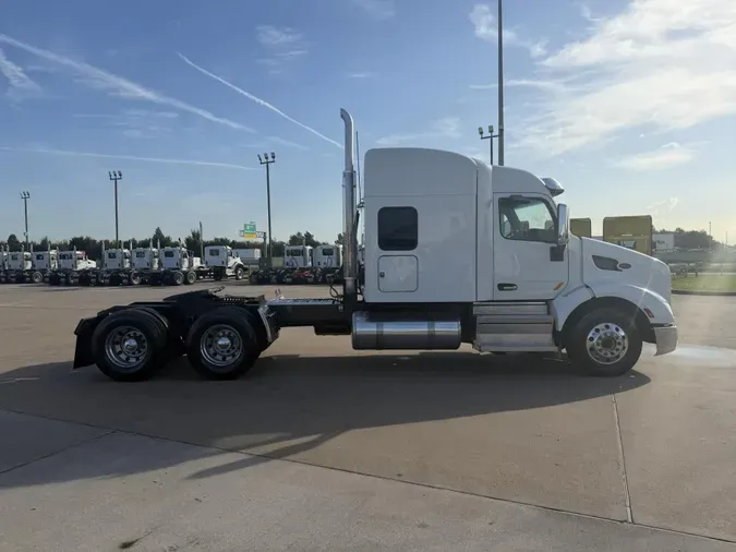 2021 Peterbilt 579d653c89d29cc336ce88aed4ae826bcb1