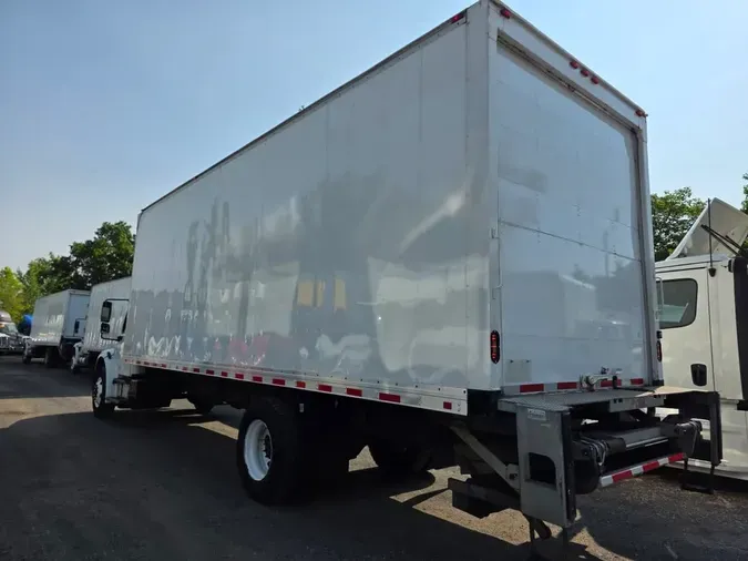 2018 FREIGHTLINER M2 106