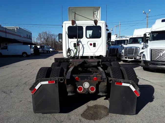 2016 FREIGHTLINER/MERCEDES CASCADIA 125