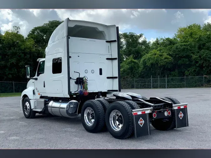 2023 INT LT625 6x4
