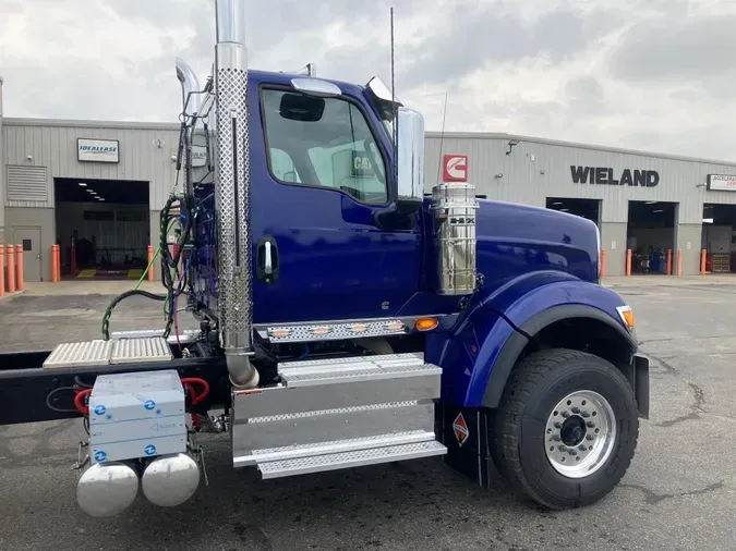 2026 International HX520