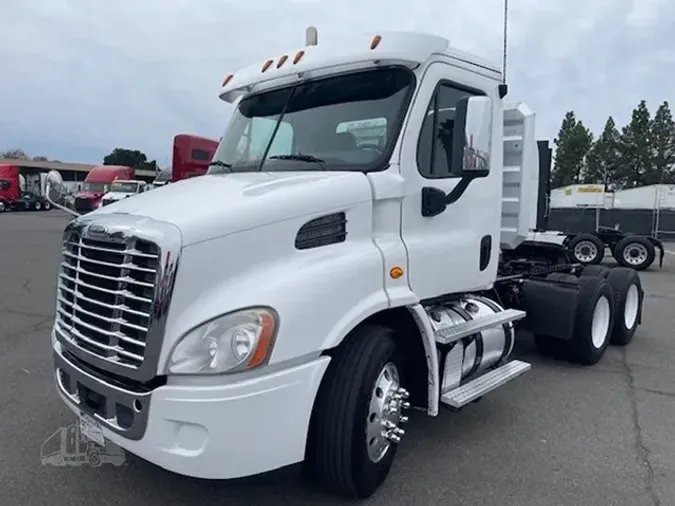 2016 FREIGHTLINER CASCADIA 113d65fe4cad6897cf352d596b5b800175e