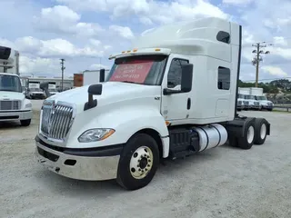 2020 NAVISTAR INTERNATIONAL LT625 SLPR CAB
