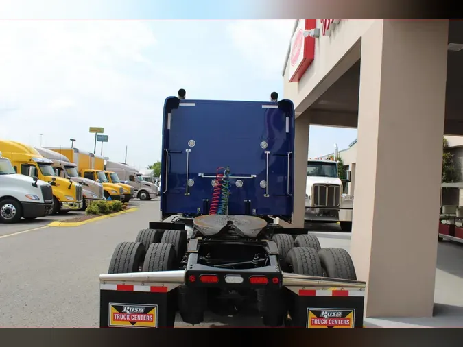 2024 Peterbilt 389