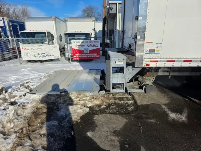 2019 FREIGHTLINER/MERCEDES M2 106d672609256f7981e91917cfc4035c13e