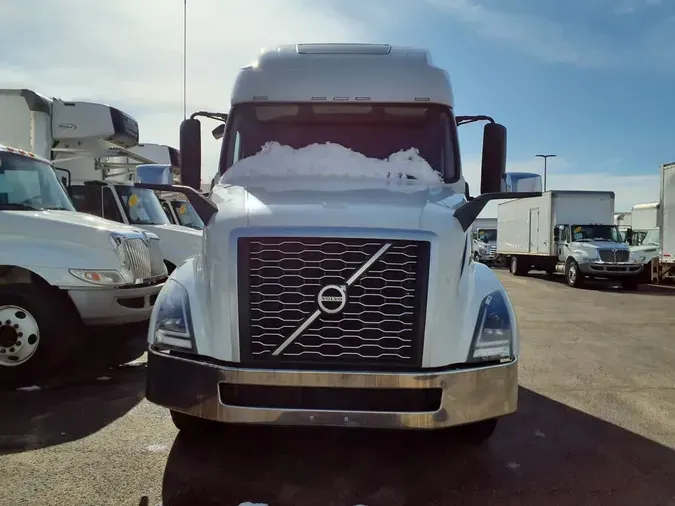 2019 VOLVO VNL64T-760