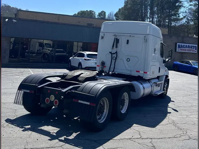 2020 FREIGHTLINER CASCADIA