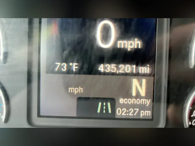2020 Freightliner Cascadia 126