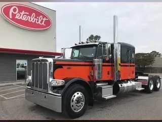2021 PETERBILT 389