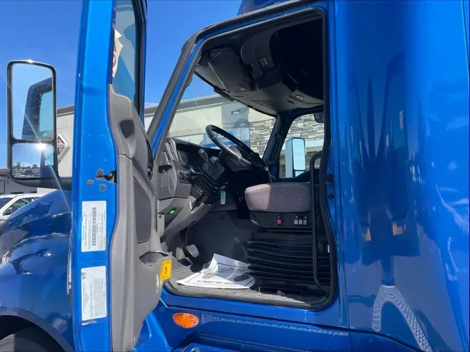 2020 International LT625