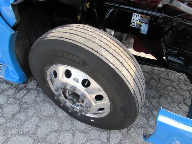 2022 Kenworth T680