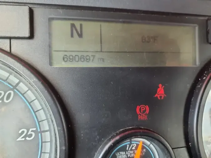 2018 FREIGHTLINER CASCADIA 113