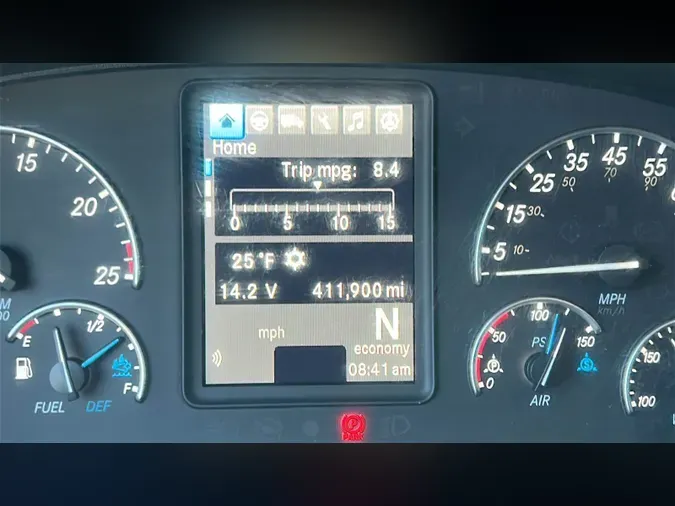 2023 Freightliner Cascadia 126