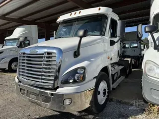 2016 FREIGHTLINER CASCADIA 125