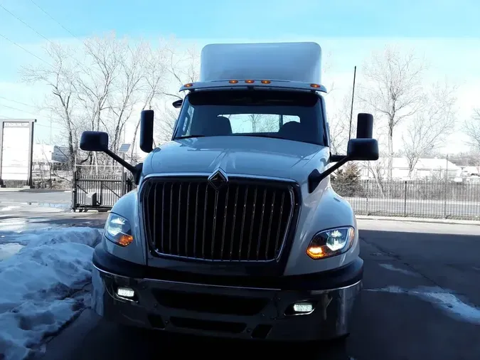 2020 NAVISTAR INTERNATIONAL LT625 DAYCAB T/A