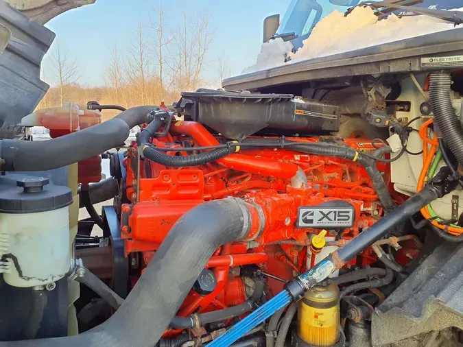 2019 NAVISTAR INTERNATIONAL LT625 DAYCAB T/A