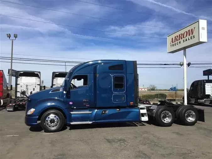 2022 KENWORTH T680