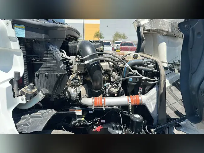 2022 Freightliner Cascadia 126