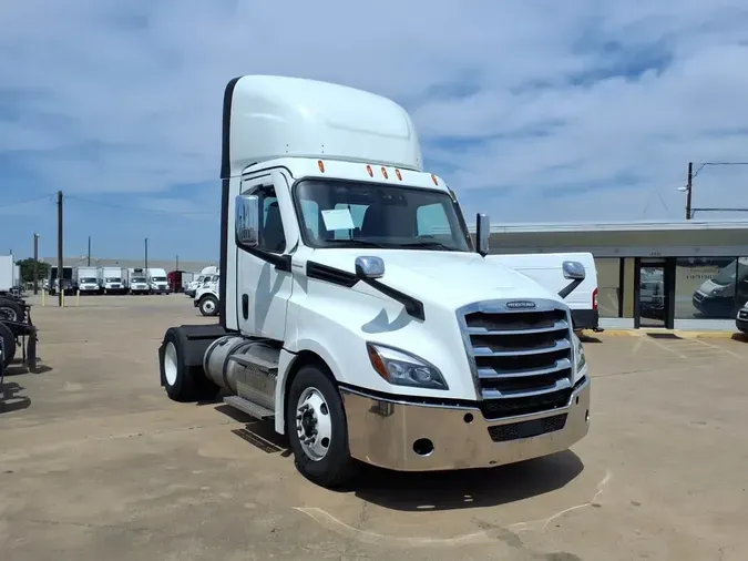 2023 FREIGHTLINER/MERCEDES CASCADIA PX12642ST