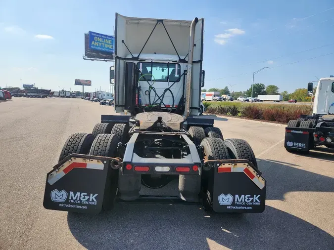 2021 MACK Anthem AN64T