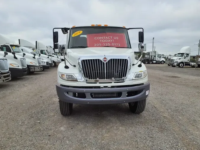 2019 NAVISTAR INTERNATIONAL 4300