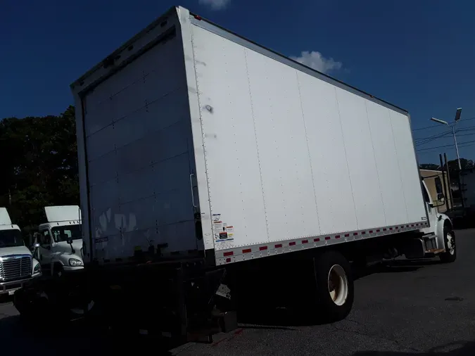 2018 FREIGHTLINER/MERCEDES M2 106