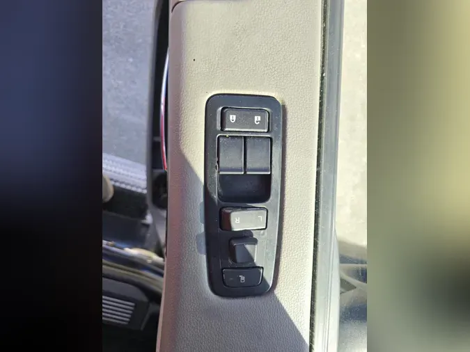 2020 Peterbilt 579d68ac38520c98ae334a1002d3898b50b