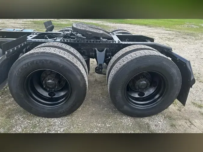 2020 INTERNATIONAL RH613