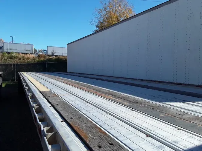 2015 GREAT DANE FLP 48/102d68e97ff3356c8fc81dfde243ea86d0b