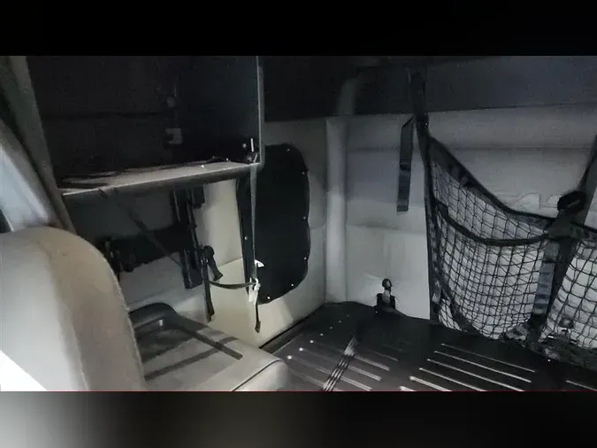 2021 FREIGHTLINER CA126