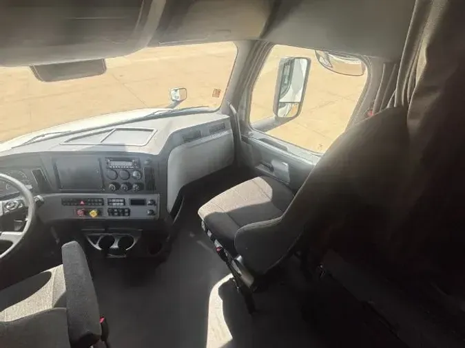 2022 Freightliner Cascadia 126d6937b260de3310c65ecb7ae19bd9249