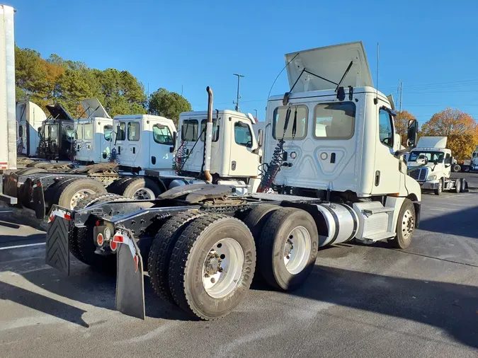 2020 FREIGHTLINER/MERCEDES NEW CASCADIA PX12664