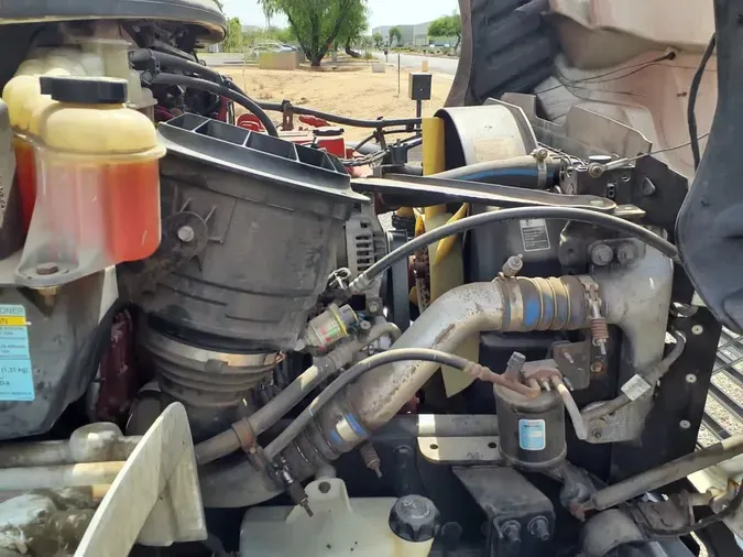 2019 FREIGHTLINER M2 106