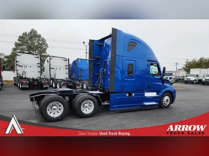 2021 FREIGHTLINER CA126