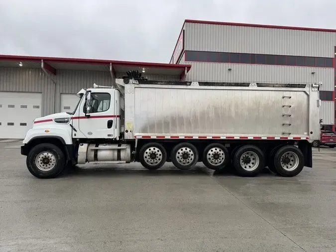 2015 Freightliner 114SD