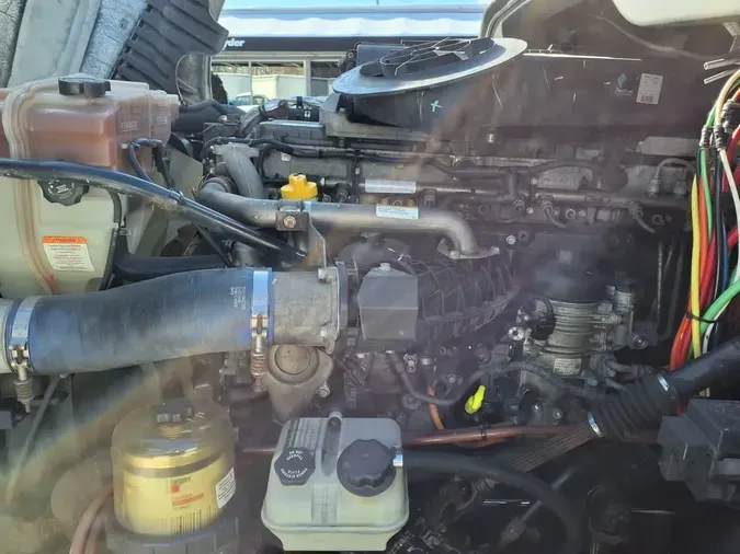 2019 FREIGHTLINER/MERCEDES CASCADIA 125