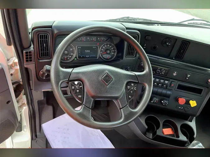 2019 INT LT625 6x4